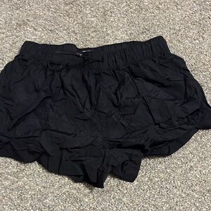 No boundaries shorts